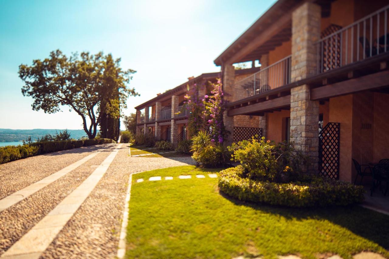Domina Borgo Degli Ulivi - Garda Lake การ์โดเน ริเวียรา ภายนอก รูปภาพ