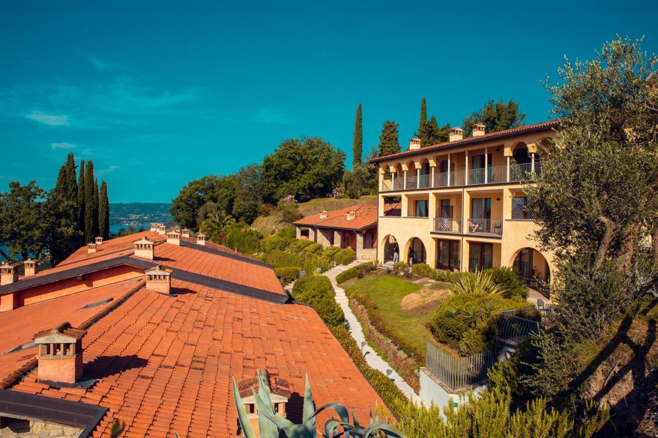 Domina Borgo Degli Ulivi - Garda Lake การ์โดเน ริเวียรา ภายนอก รูปภาพ