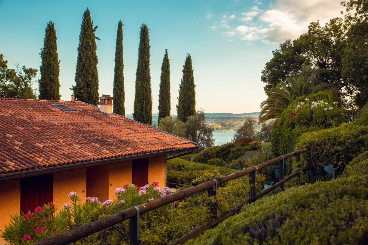 Domina Borgo Degli Ulivi - Garda Lake การ์โดเน ริเวียรา ภายนอก รูปภาพ