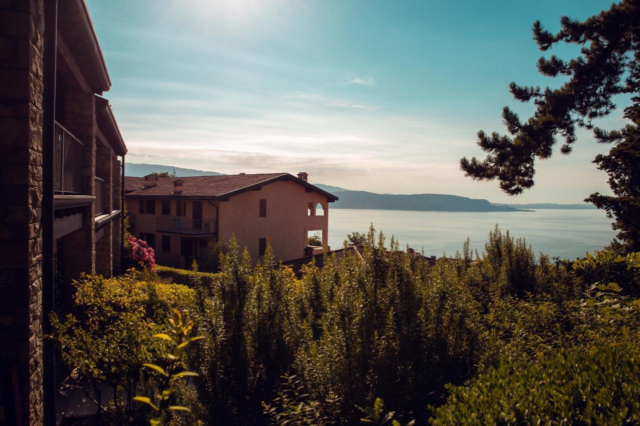 Domina Borgo Degli Ulivi - Garda Lake การ์โดเน ริเวียรา ภายนอก รูปภาพ