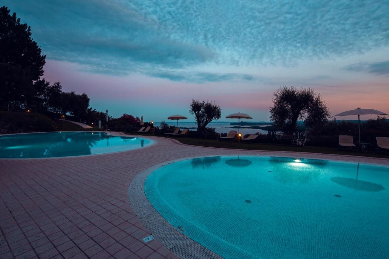 Domina Borgo Degli Ulivi - Garda Lake การ์โดเน ริเวียรา ภายนอก รูปภาพ