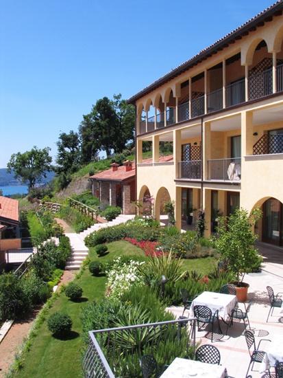 Domina Borgo Degli Ulivi - Garda Lake การ์โดเน ริเวียรา ภายนอก รูปภาพ