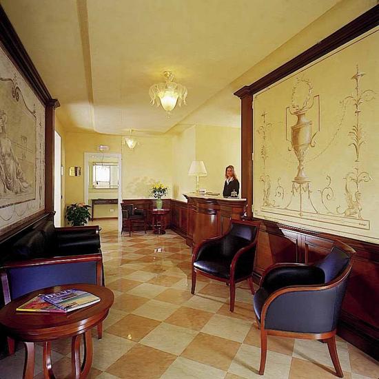 Domina Borgo Degli Ulivi - Garda Lake การ์โดเน ริเวียรา ภายนอก รูปภาพ