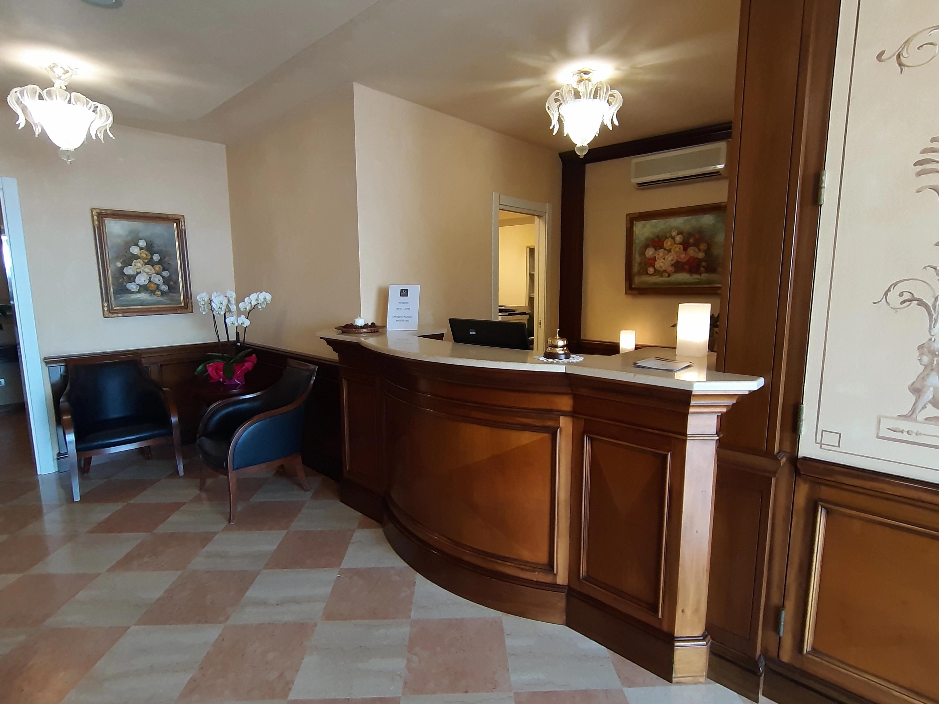Domina Borgo Degli Ulivi - Garda Lake การ์โดเน ริเวียรา ภายนอก รูปภาพ